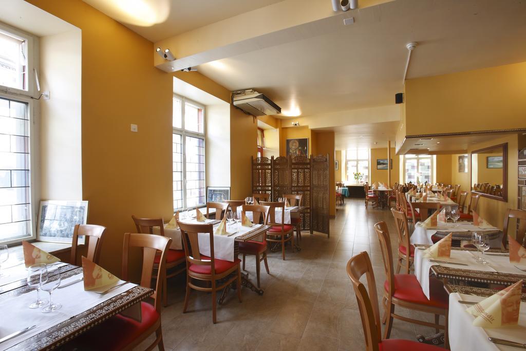 Spalenbrunnen Hotel & Restaurant Basel City Center Екстериор снимка