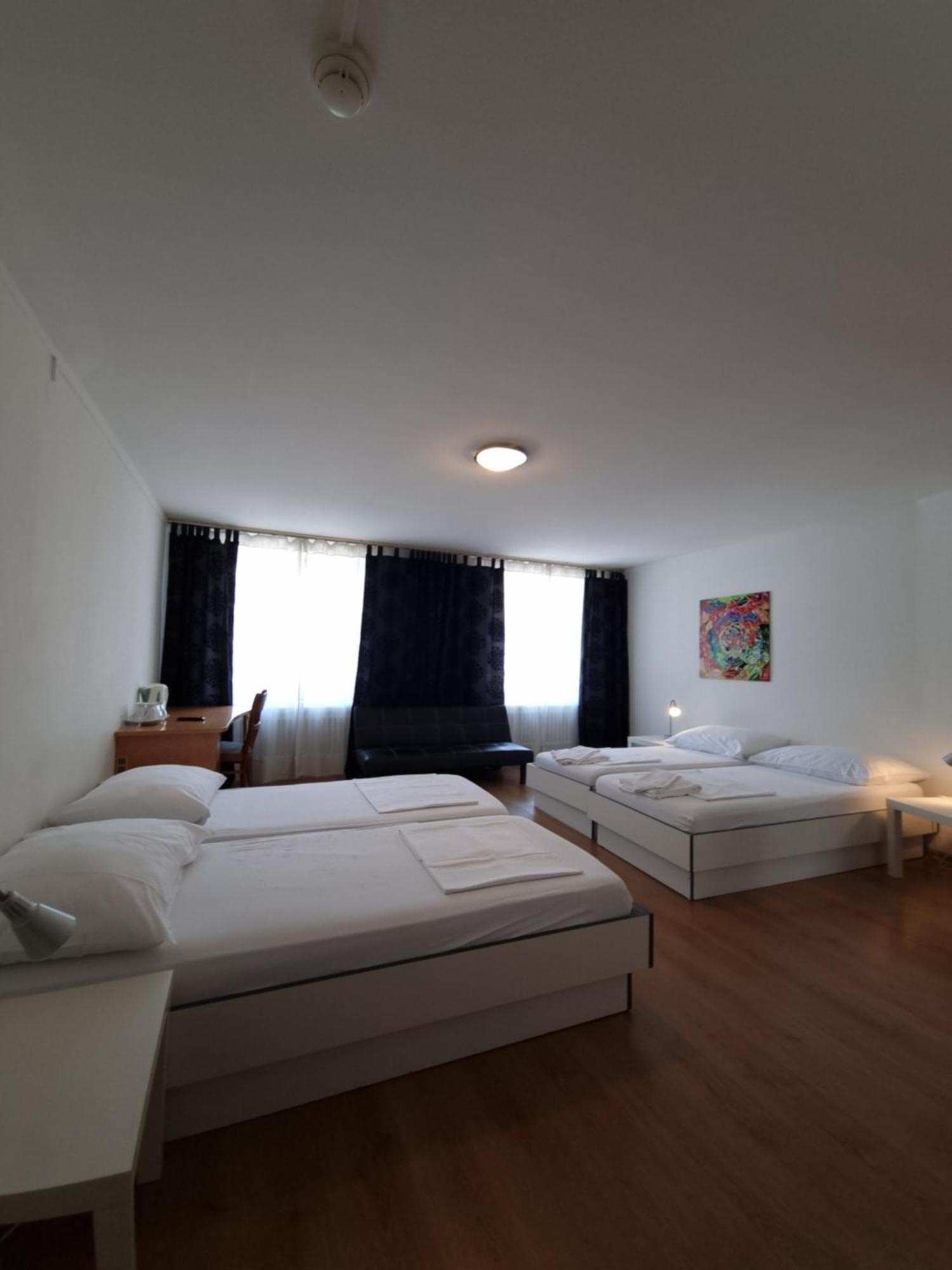Spalenbrunnen Hotel & Restaurant Basel City Center Екстериор снимка