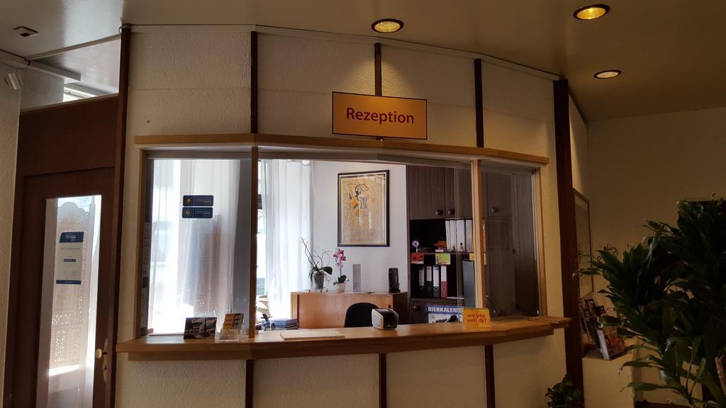Spalenbrunnen Hotel & Restaurant Basel City Center Екстериор снимка