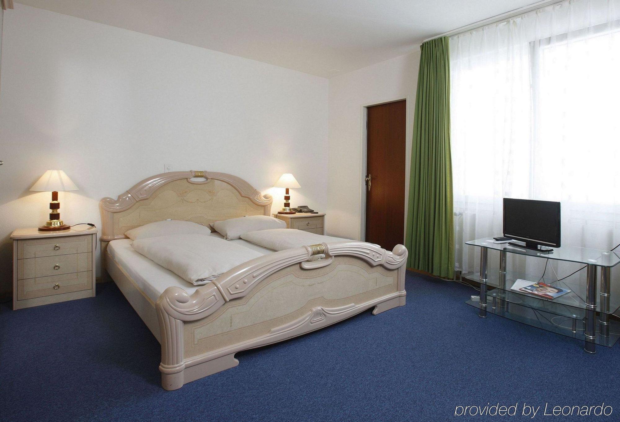 Spalenbrunnen Hotel & Restaurant Basel City Center Екстериор снимка
